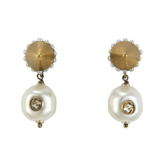 interlocking g earrings with pearl